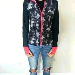 Mondetta, active jacket, vest,  black, grey and pink, Sz small, thumbs holes